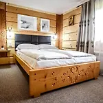 Gosciniec U Bobakow Апартаменты *