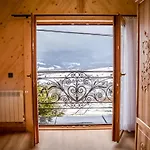 Gosciniec U Bobakow Апартаменты Зомб