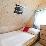 Gosciniec U Bobakow Зомб